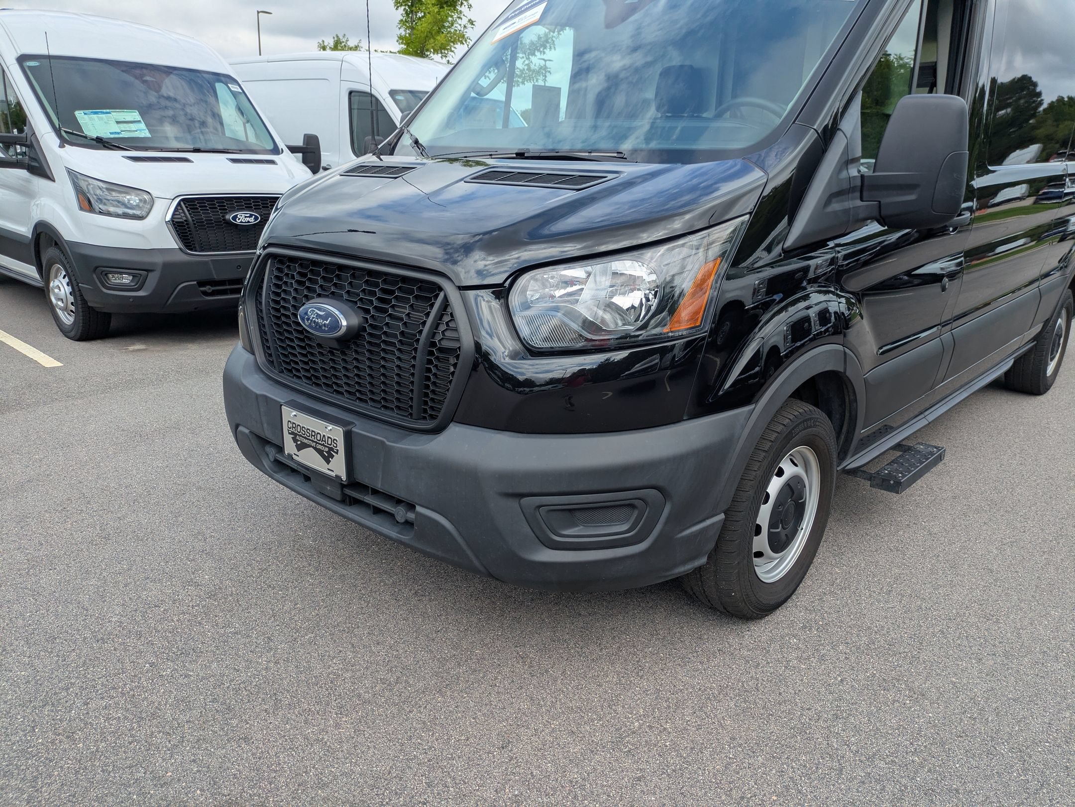 Certified 2023 Ford Transit 250 148 High Roof Extended w/ Load Area Protection Package RWD image 8