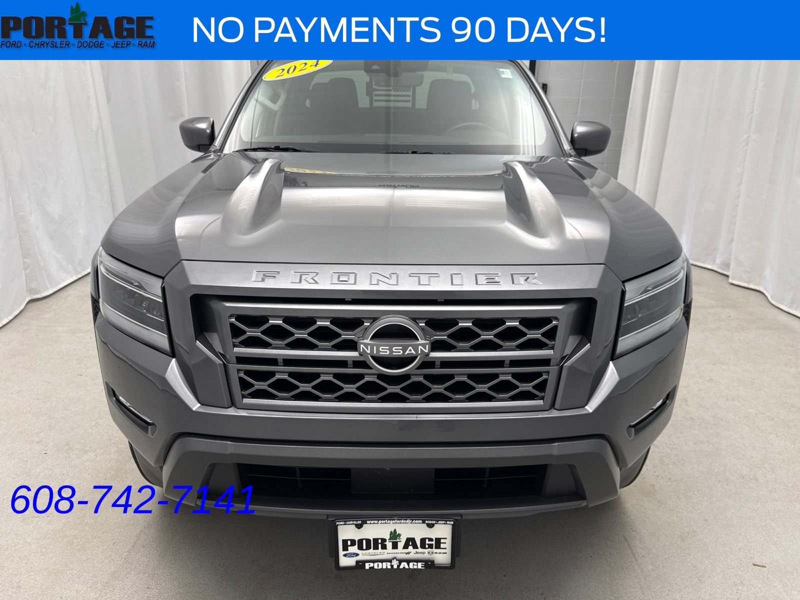 Used 2024 Nissan Frontier SL w/ Technology Package AWD/4WD image 8