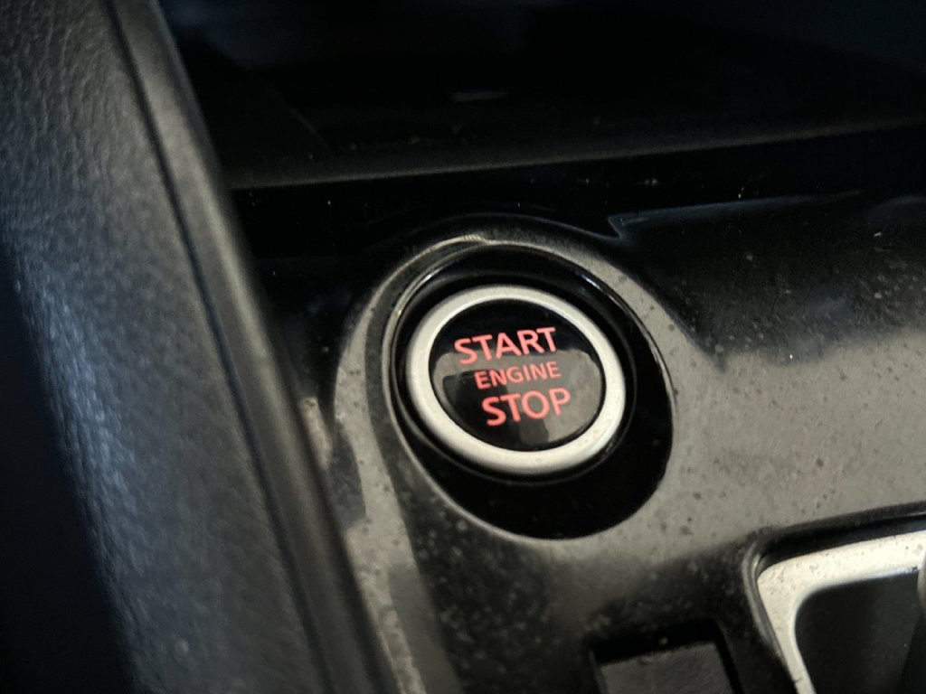 Used 2023 Nissan Versa SV FWD image 20