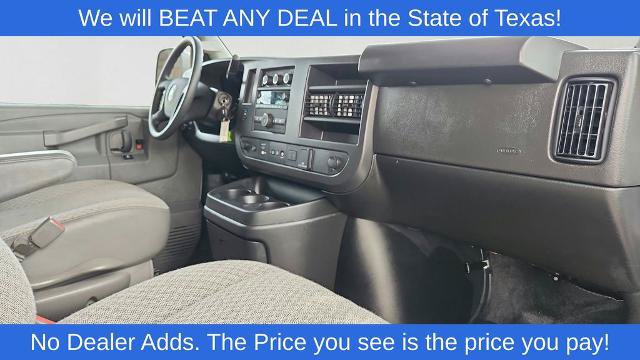 Used 2025 Chevrolet Express 3500 LT w/ LT Preferred Equipment Group RWD image 31