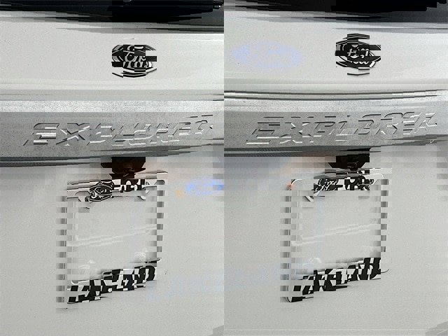 Certified 2020 Ford Explorer Platinum w/ Premium Technology Package image 29