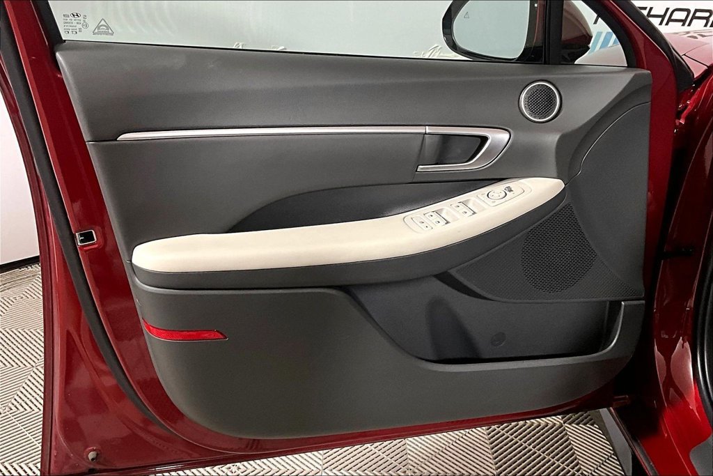 Used 2025 Hyundai Sonata SEL image 18