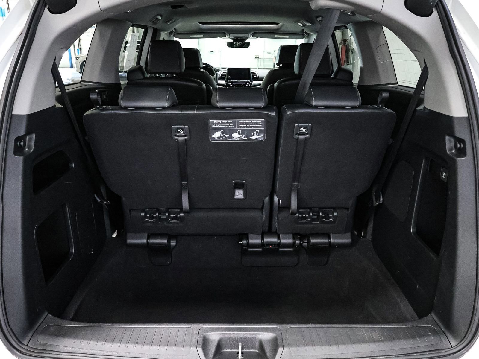 Used 2022 Honda Odyssey EX-L image 17