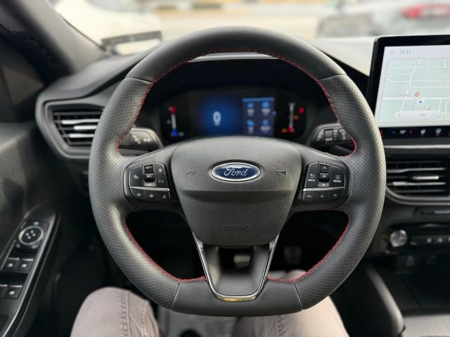 Certified 2023 Ford Escape ST-Line w/ Tech Pack #1 image 17