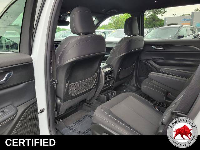 Used 2024 Jeep Grand Cherokee L Laredo RWD image 14