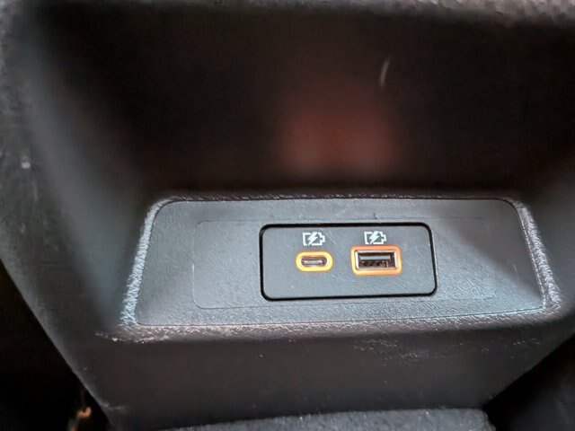 Used 2024 Nissan Altima 2.5 SV FWD image 24