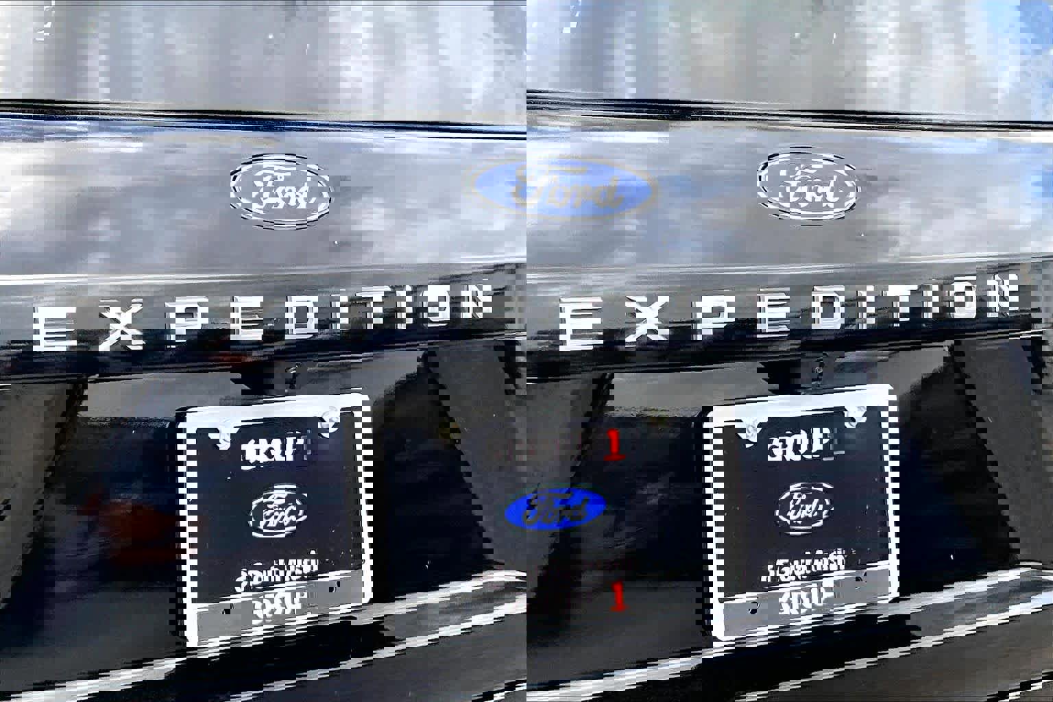 Certified 2025 Ford Expedition Active image 30