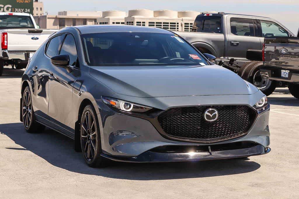 Used 2021 MAZDA MAZDA3 Hatchback w/Premium Plus Pkg AWD/4WD image 3