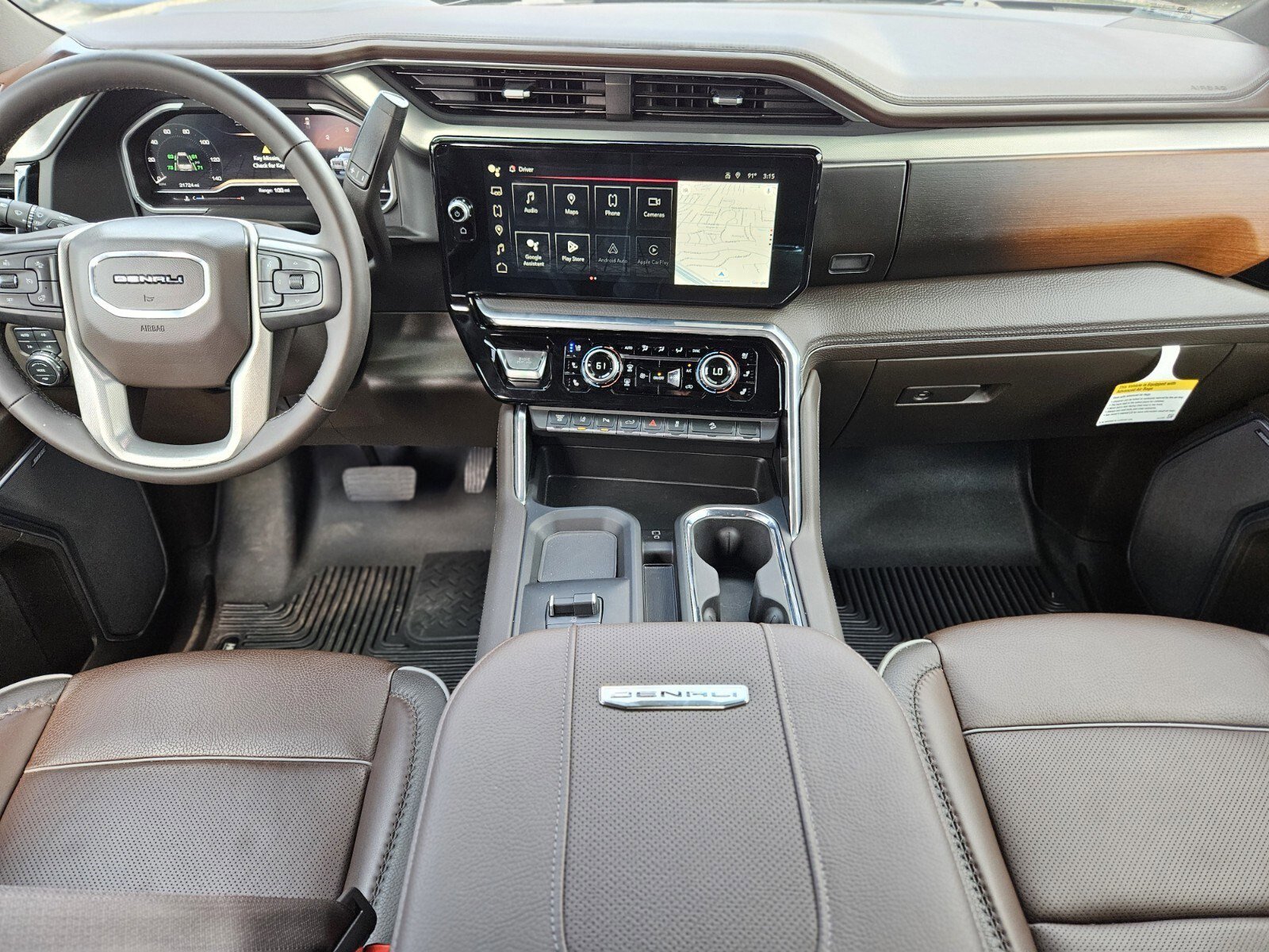 Used 2024 GMC Sierra 2500 Denali w/ Denali Reserve Package image 16