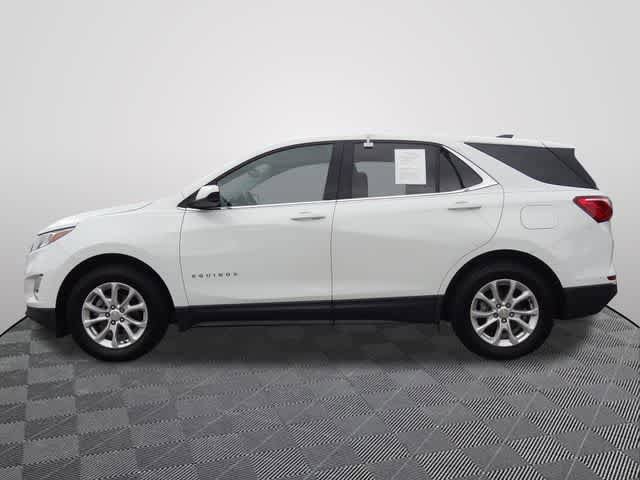 Used 2020 Chevrolet Equinox LT w/ Driver Convenience Package FWD image 2