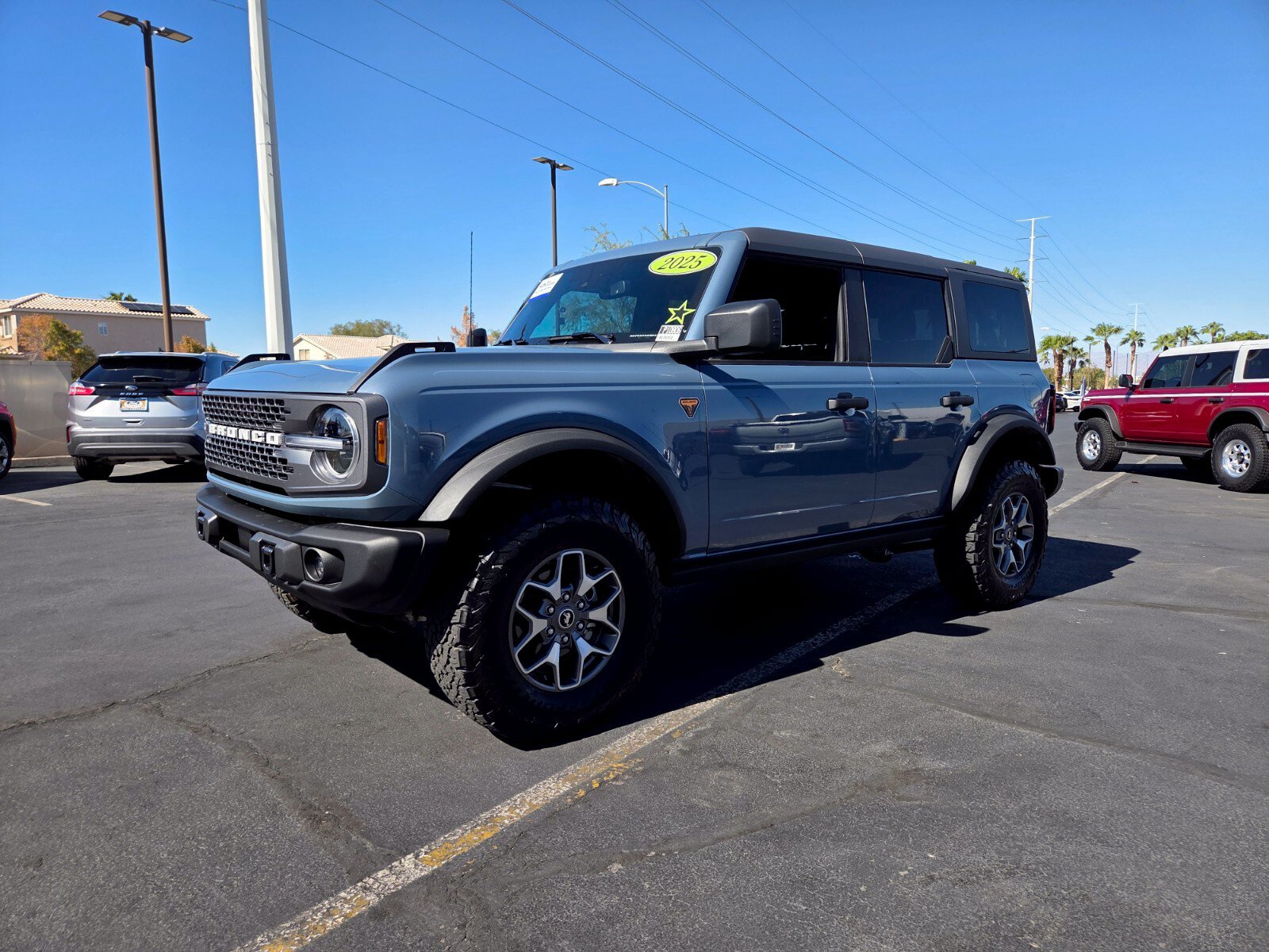 Certified 2025 Ford Bronco Badlands AWD/4WD image 2