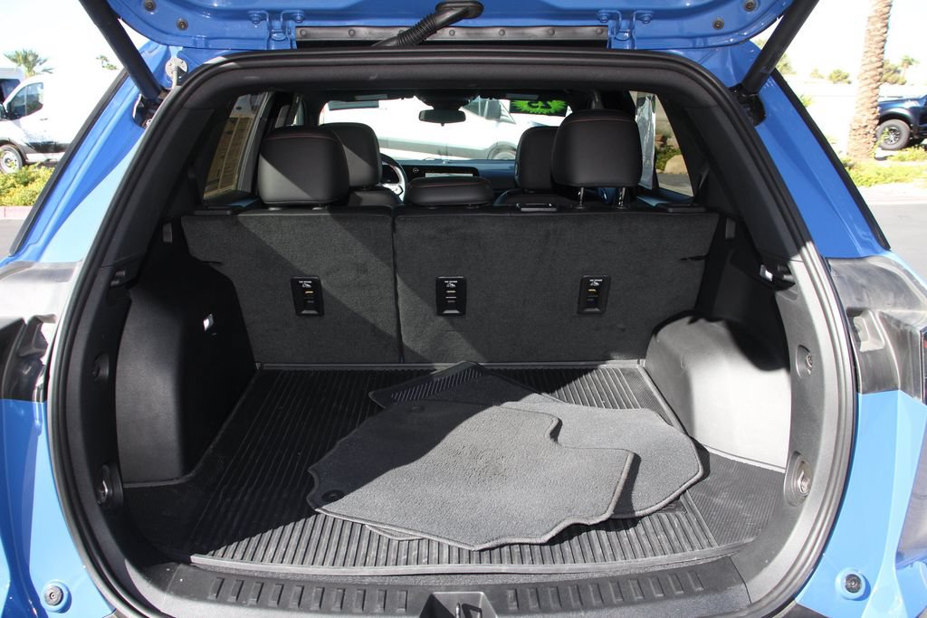 Used 2025 Chevrolet Equinox RS w/ Convenience Package III FWD image 25