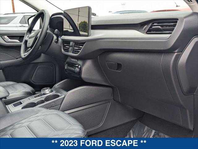Certified 2023 Ford Escape Platinum w/ Premium Technology Package AWD/4WD image 23