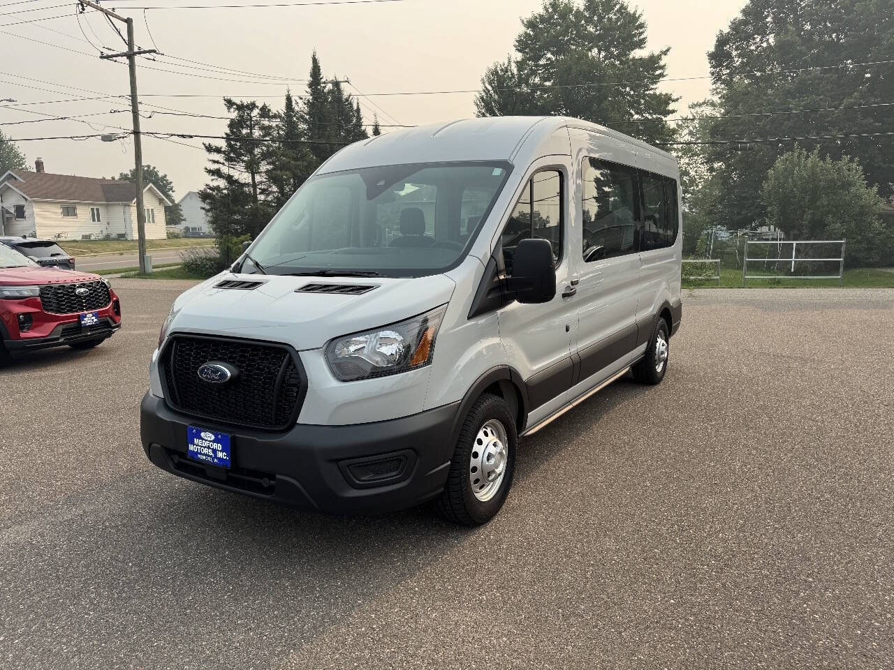 Certified 2023 Ford Transit 350 XL AWD/4WD image 4