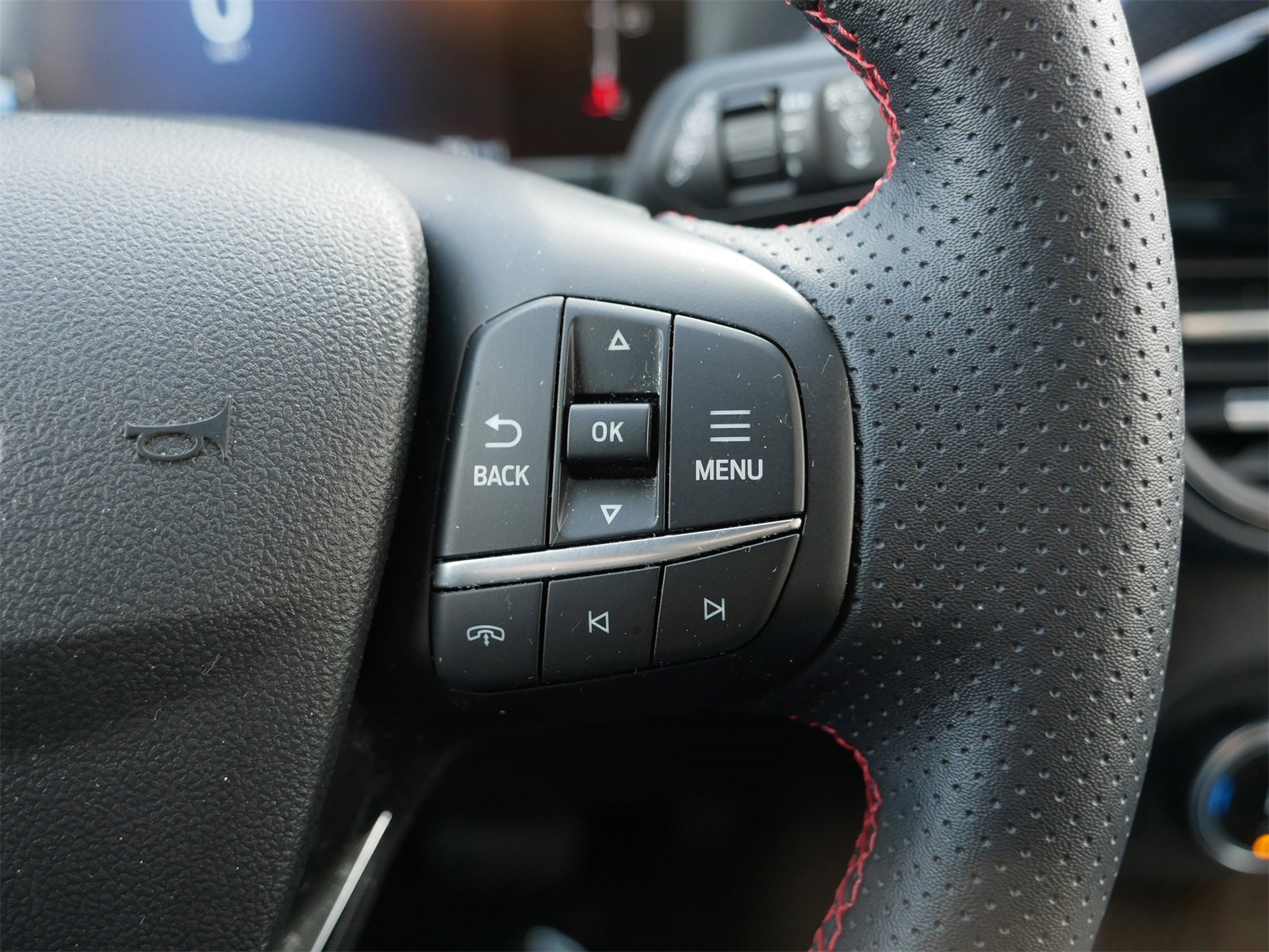 Certified 2025 Ford Escape ST-Line image 29