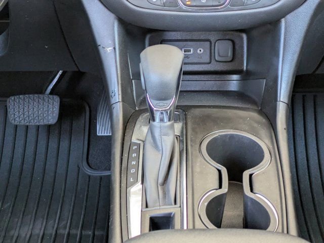 Used 2021 Chevrolet Equinox LT image 16