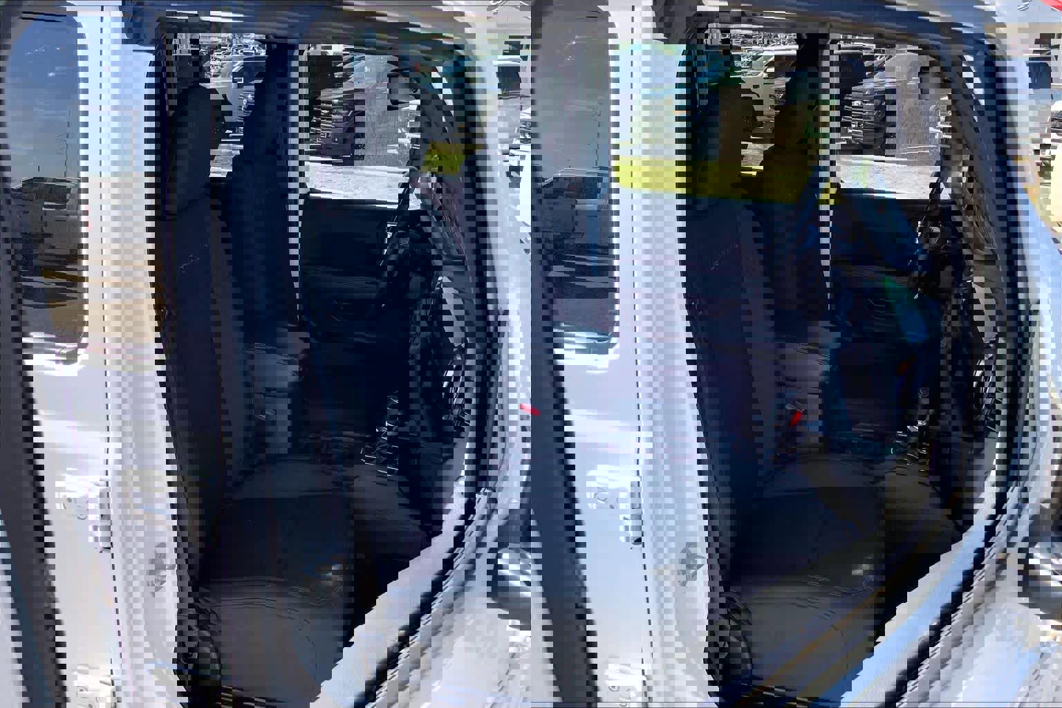 Used 2022 Jeep Gladiator Overland w/ Trailer Tow Package image 11