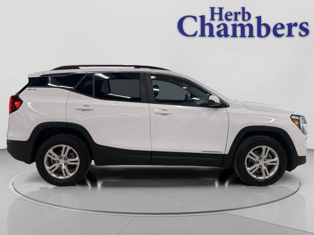 Used 2022 GMC Terrain SLE w/ Driver Convenience Package AWD/4WD image 10