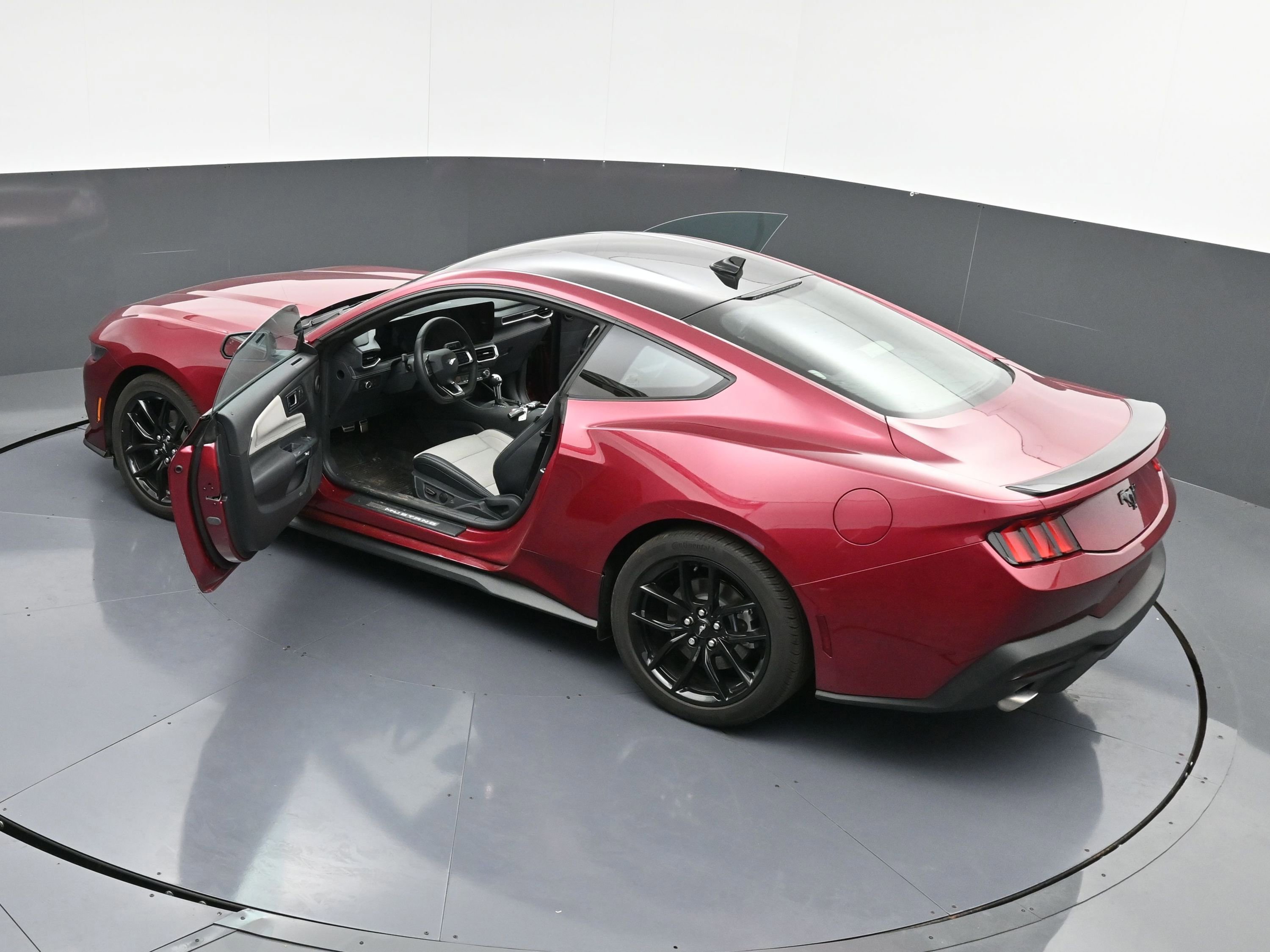 Certified 2025 Ford Mustang Premium image 42