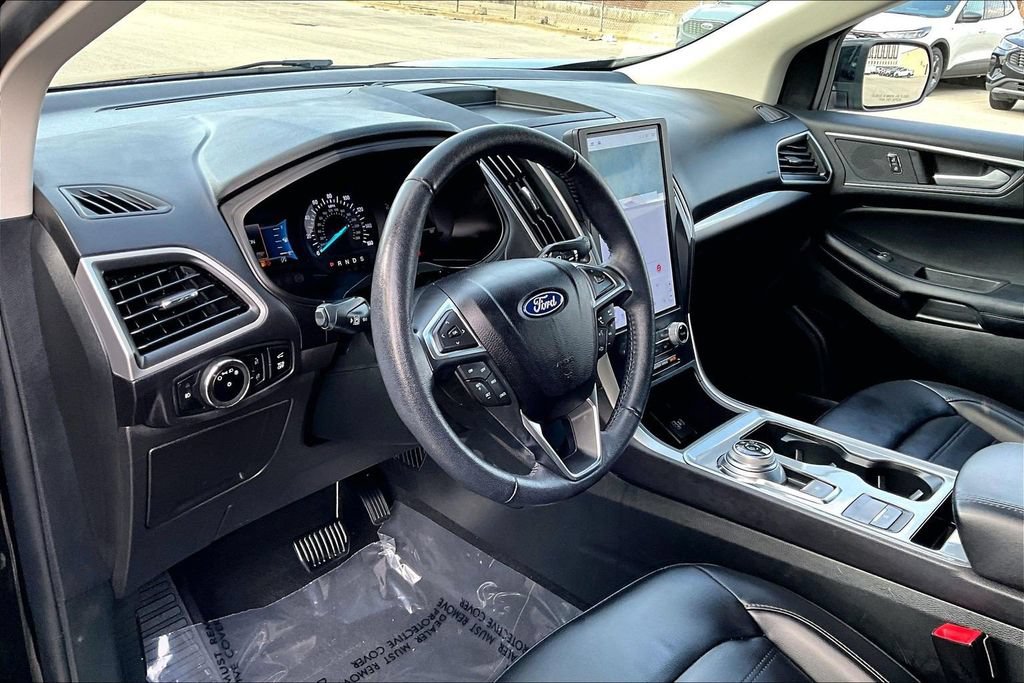 Certified 2023 Ford Edge SEL w/ Convenience Package AWD/4WD image 13