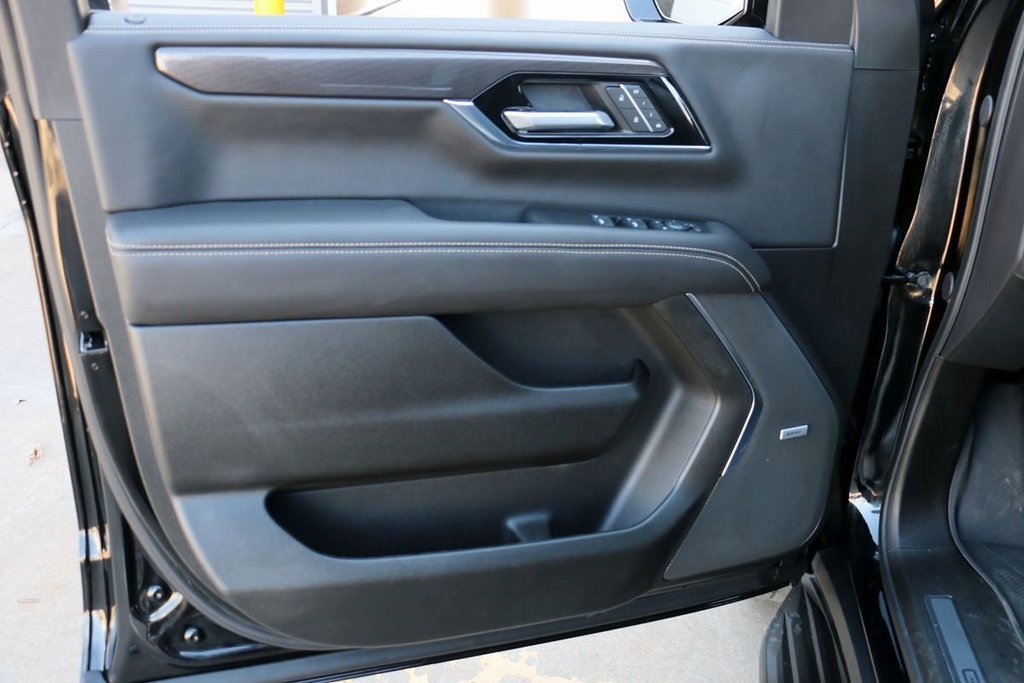 Used 2025 GMC Yukon XL Elevation w/ LPO, Floor Liner Package image 19