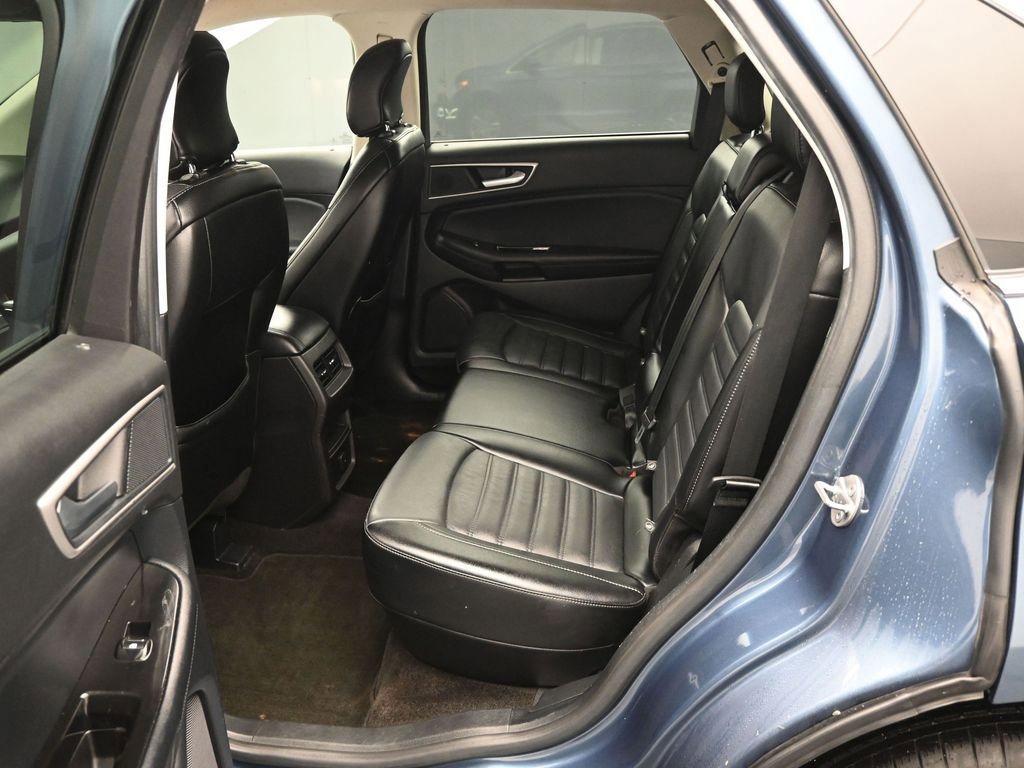 Certified 2018 Ford Edge SEL w/ Equipment Group 201A image 59