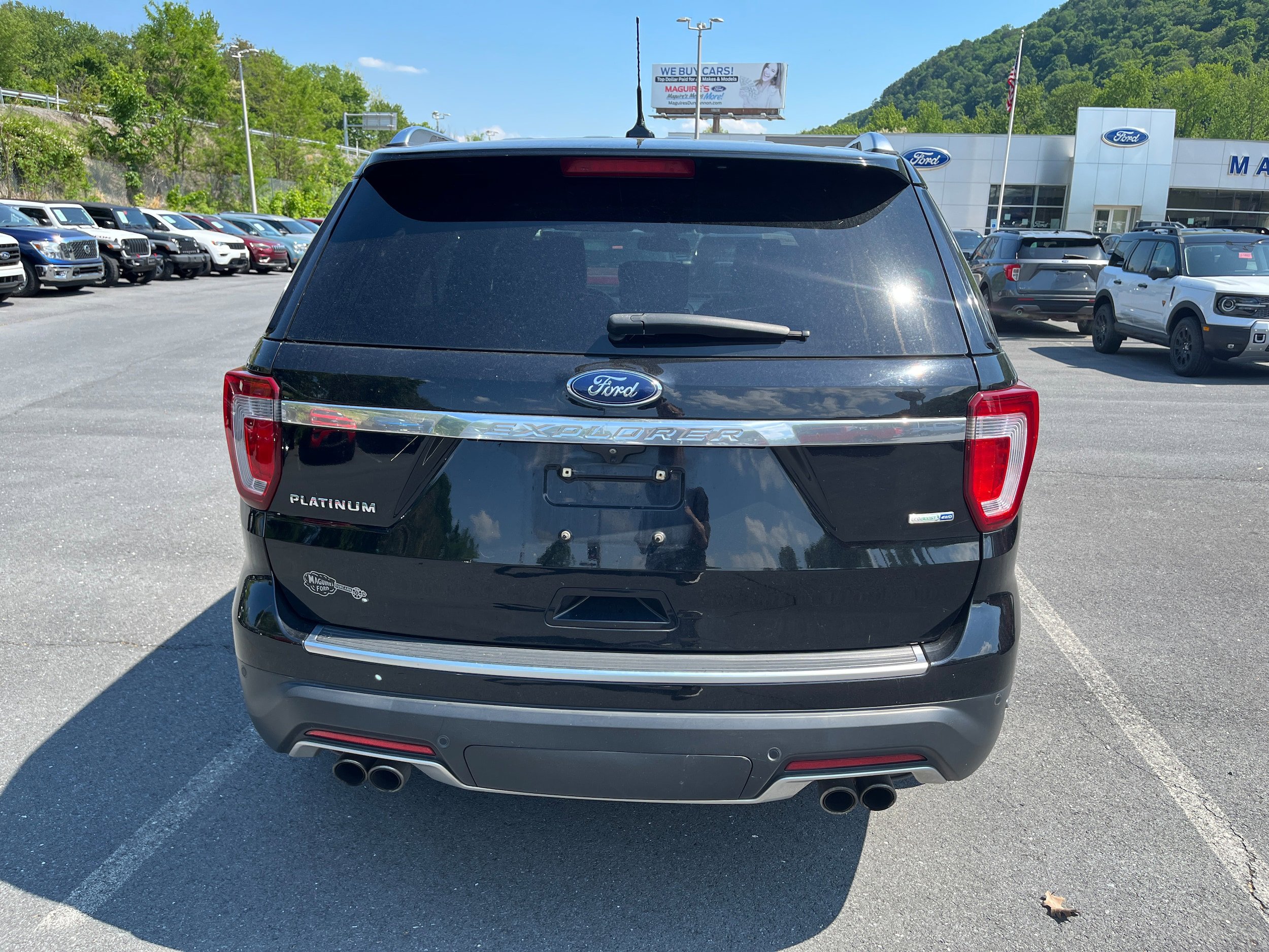 Certified 2018 Ford Explorer Platinum AWD/4WD image 5