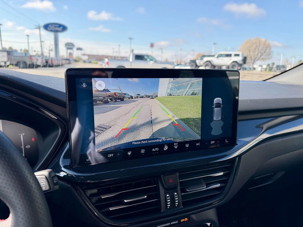 Certified 2024 Ford Escape ST-Line w/ Tech Pack #1 image 32