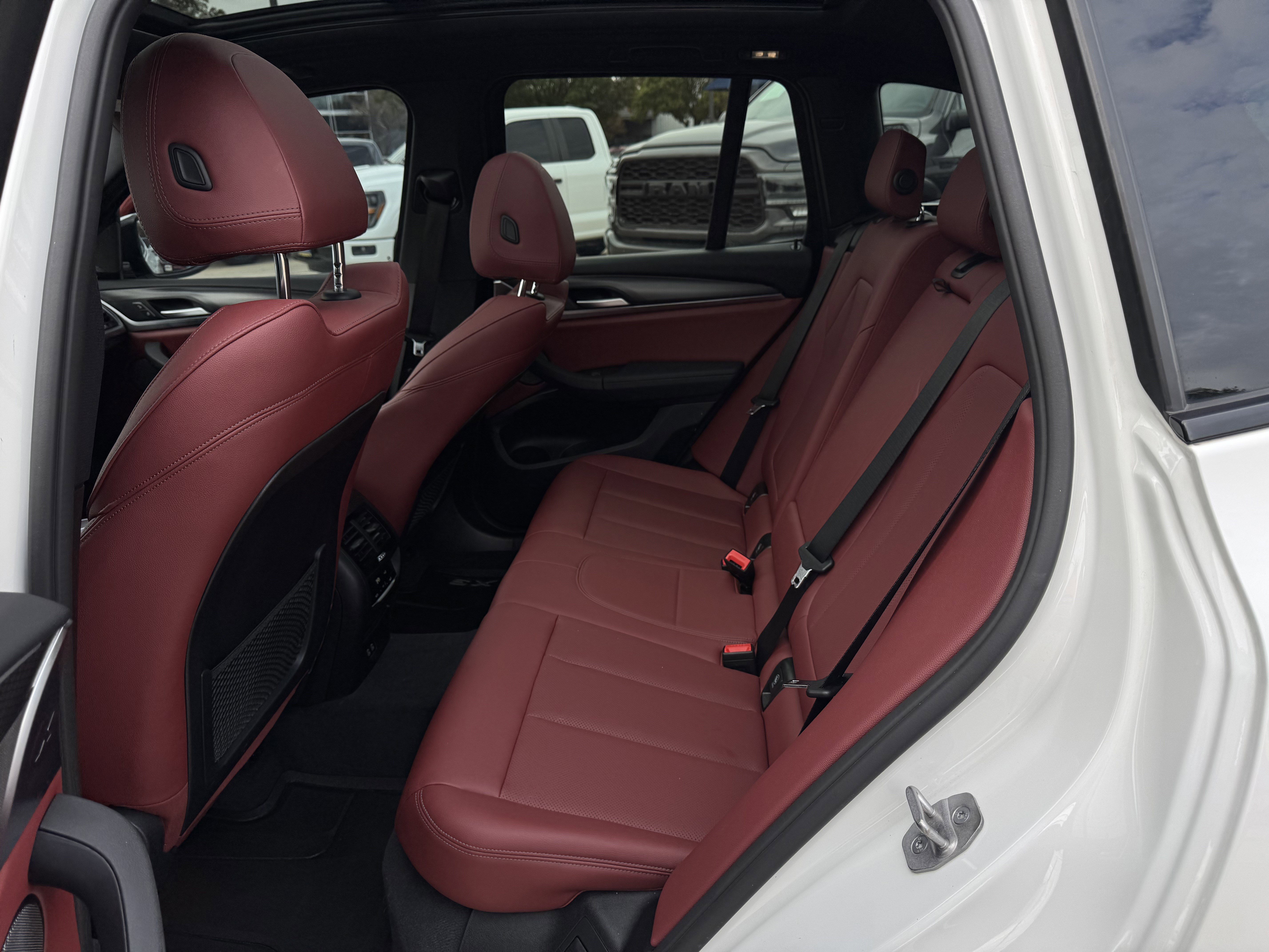 Used 2023 BMW X3 sDrive30i w/ M Sport Package image 13