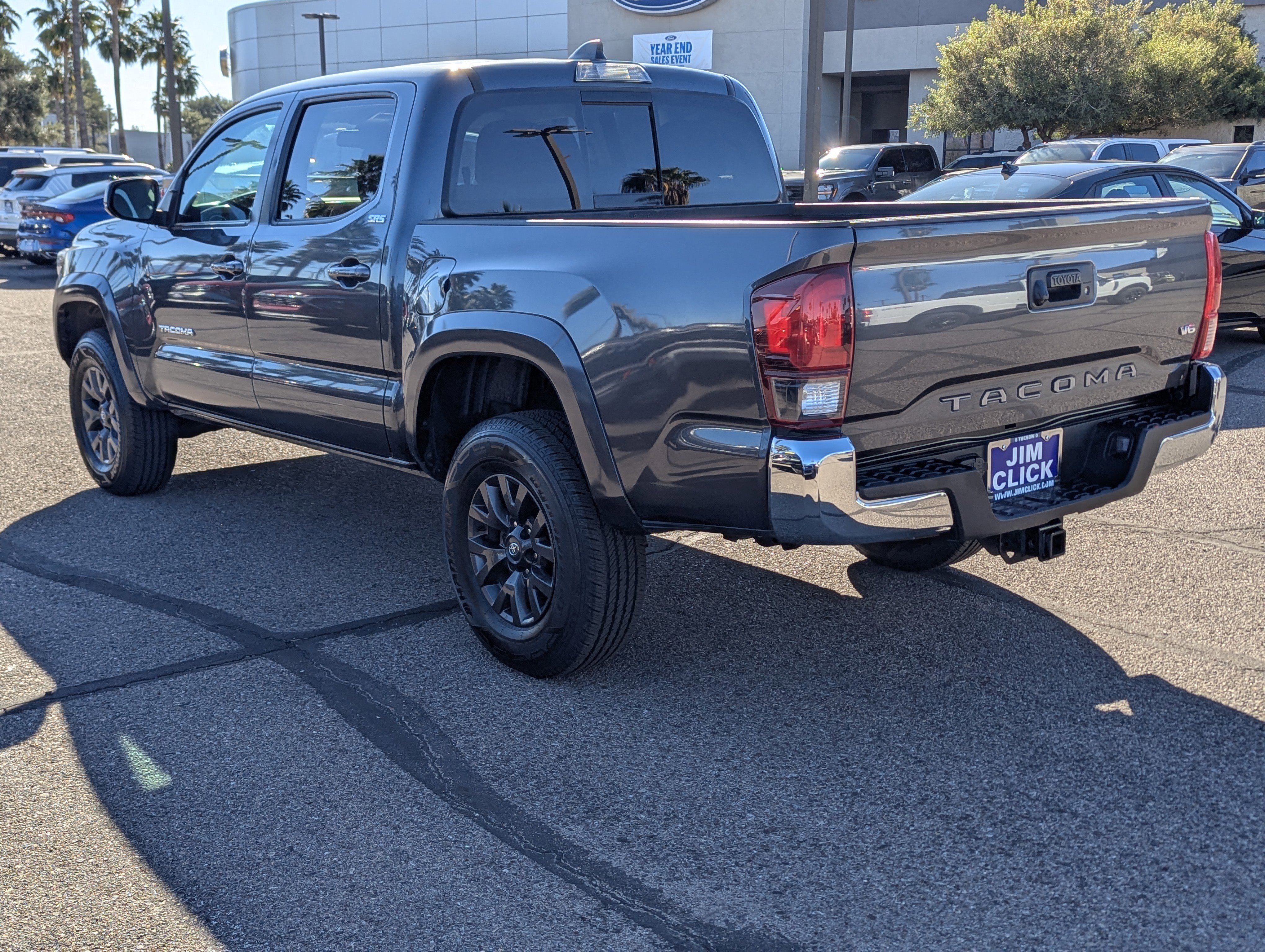 Used 2023 Toyota Tacoma SR5 image 2