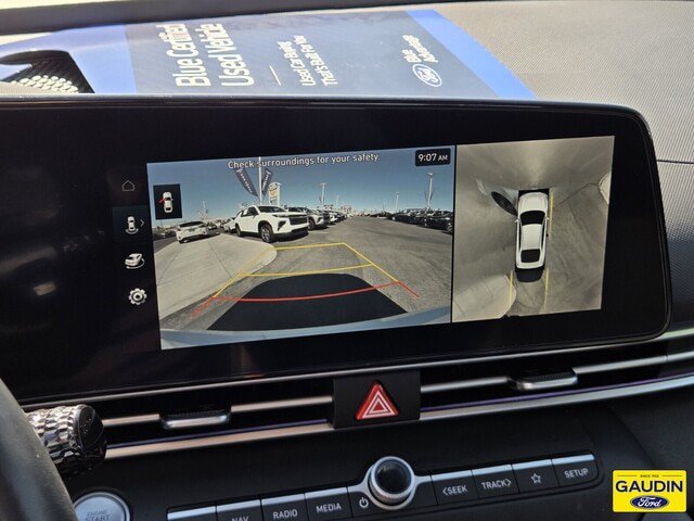 Used 2024 Hyundai Elantra Limited FWD image 22