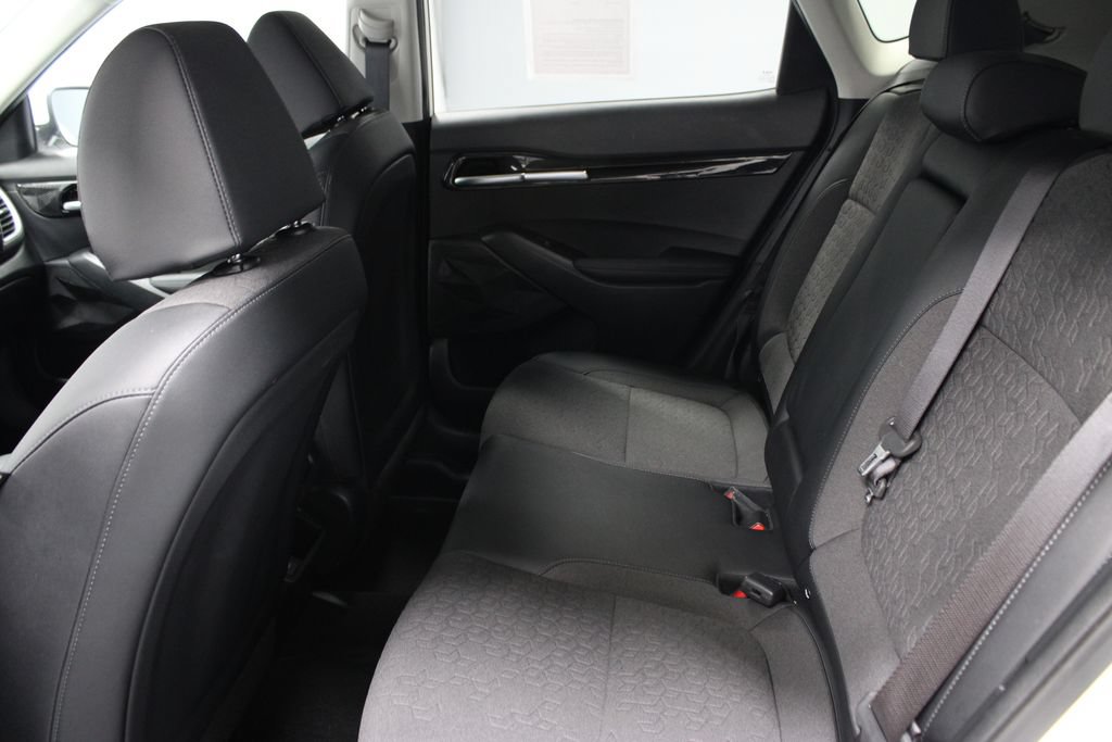 Used 2025 Kia Seltos S AWD/4WD image 21