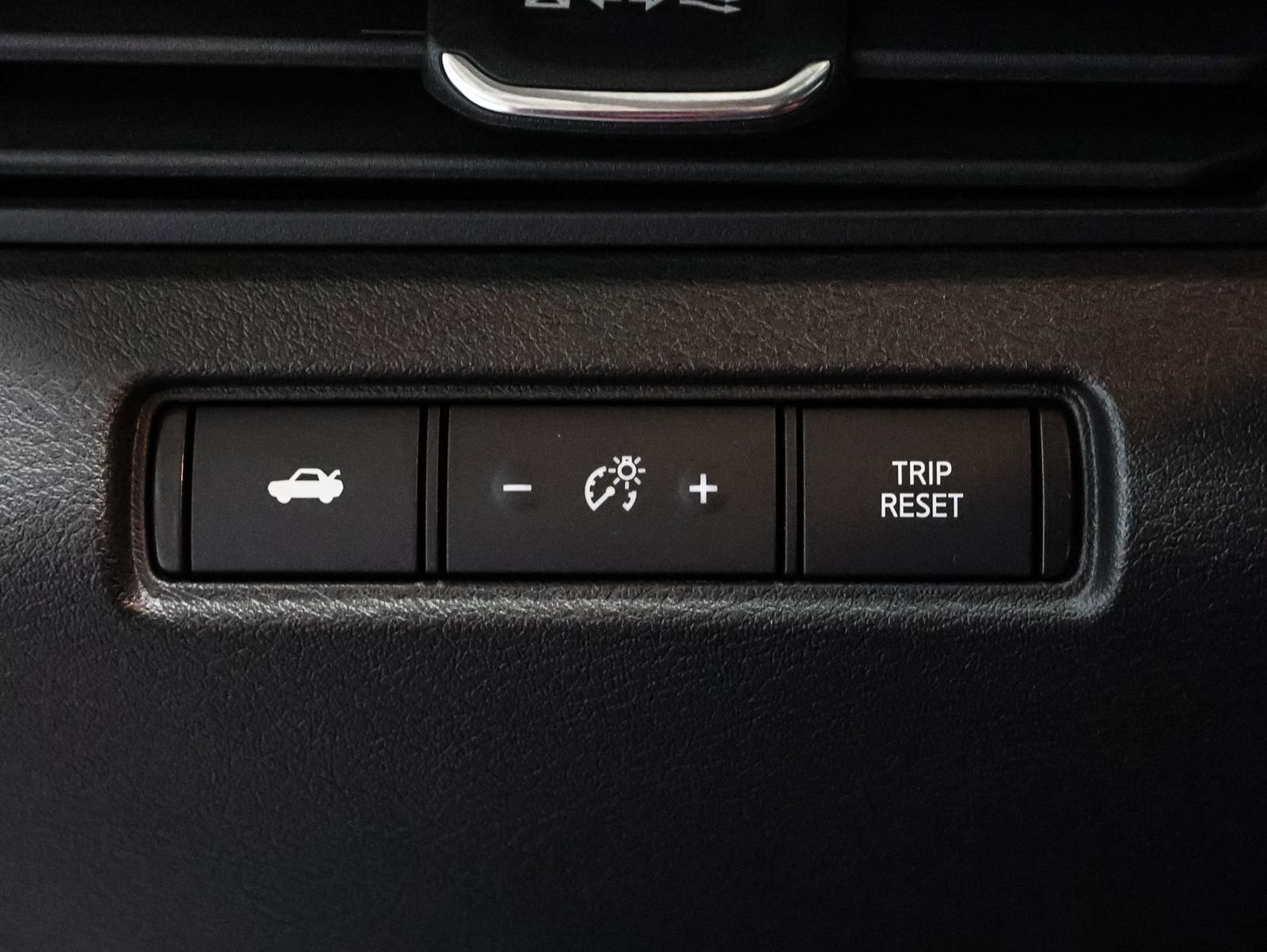 Used 2024 Nissan Altima 2.5 SV image 28