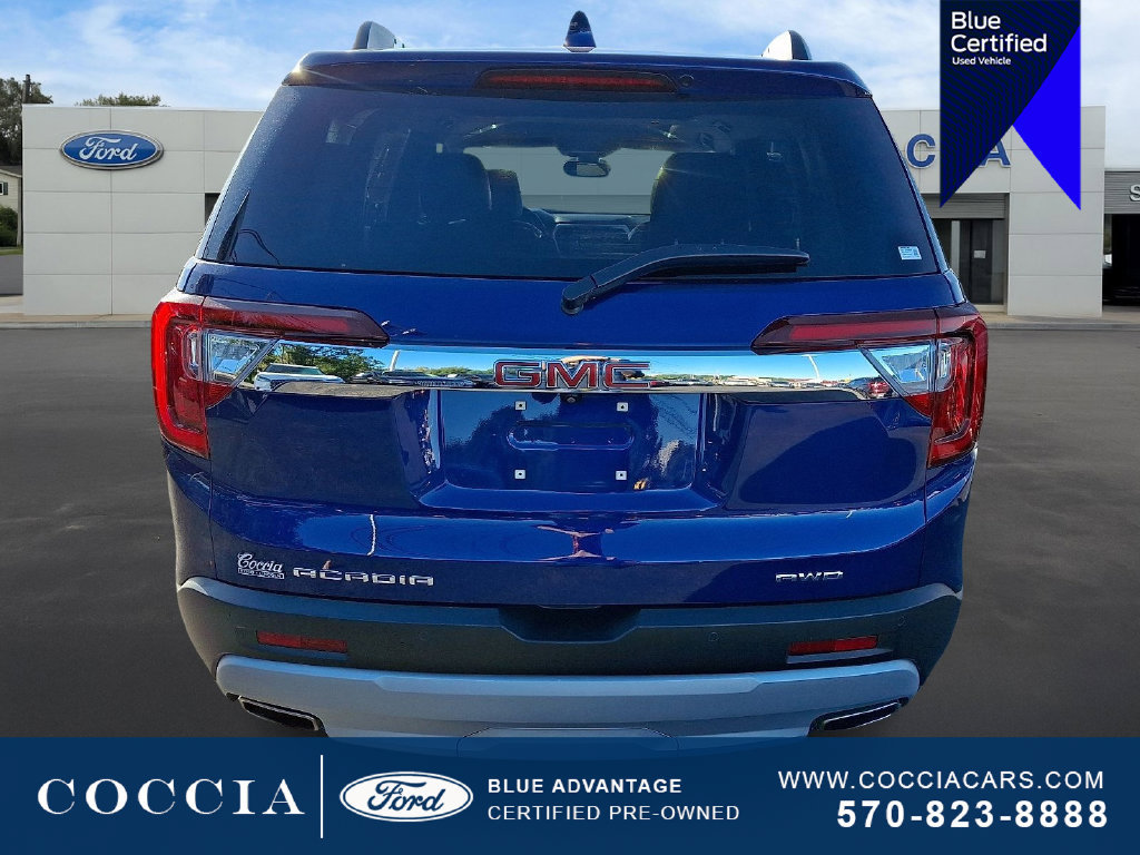 Used 2023 GMC Acadia SLT w/ Technology Package AWD/4WD image 5