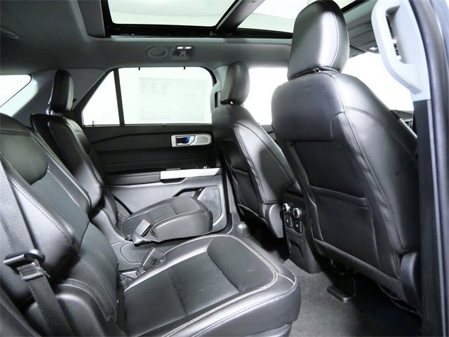 Certified 2023 Ford Explorer Limited w/ Limited Technology Package image 13