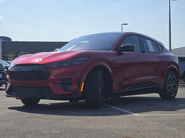 Certified 2022 Ford Mustang Mach-E GT AWD/4WD image 11