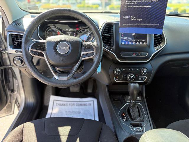 Used 2021 Jeep Cherokee Latitude FWD image 13