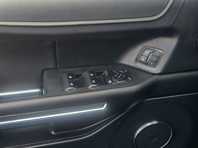 Certified 2022 Ford Expedition XLT image 38