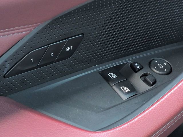Used 2023 BMW 430i Coupe w/ M Sport Package RWD image 30