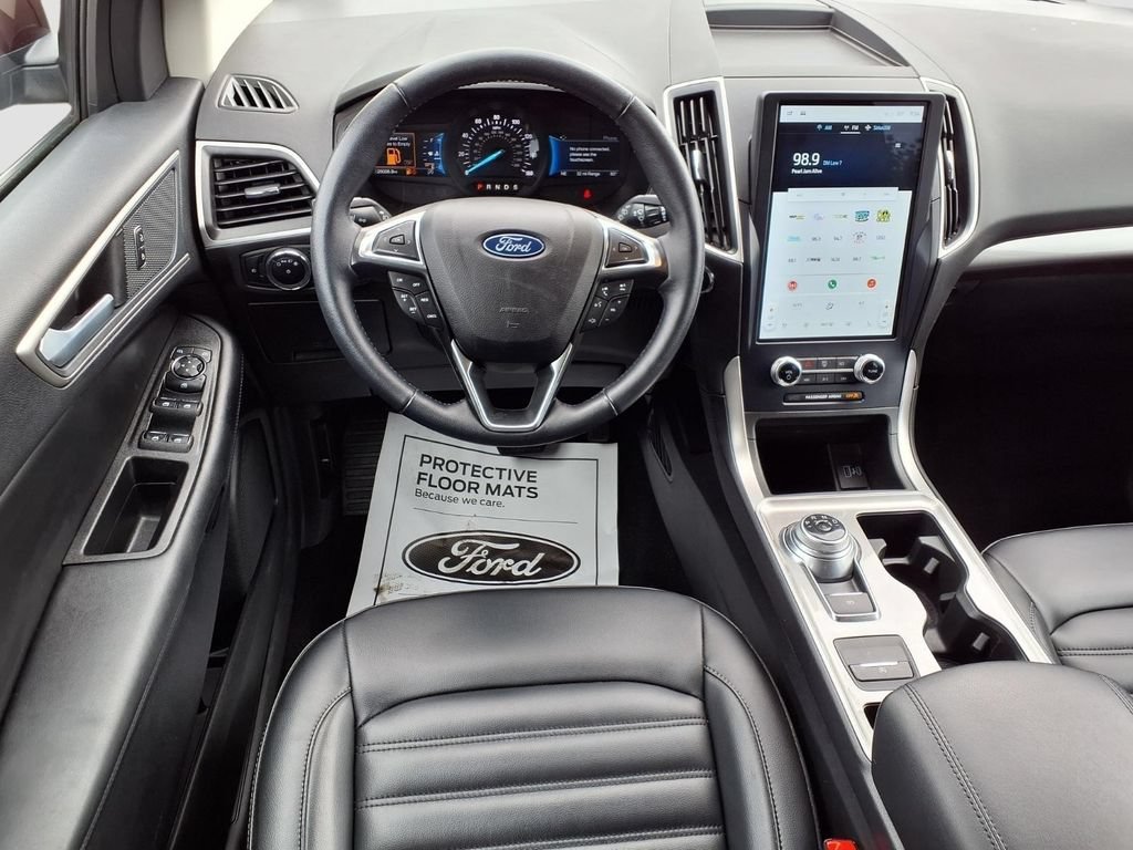 Certified 2023 Ford Edge SEL w/ Convenience Package AWD/4WD image 9