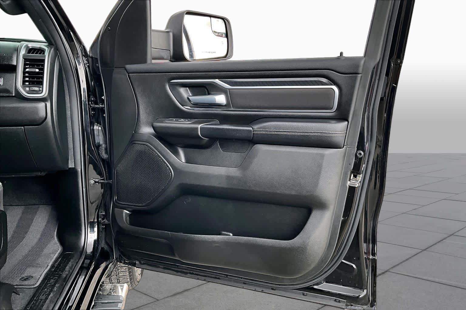 Used 2025 RAM 1500 Big Horn AWD/4WD image 22
