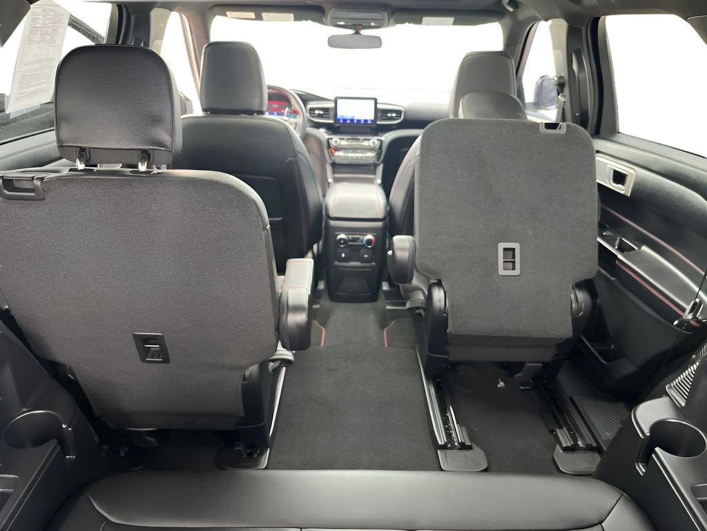 Certified 2023 Ford Explorer ST-Line w/ Class IV Trailer Tow Package AWD/4WD image 34
