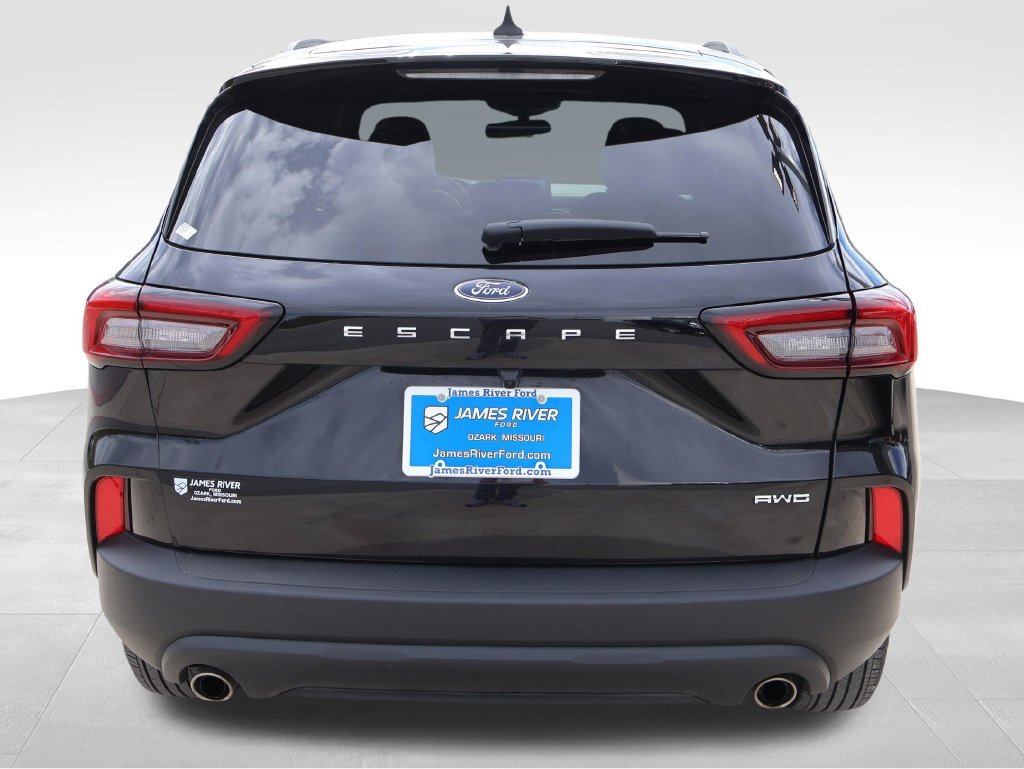 Certified 2025 Ford Escape ST-Line AWD/4WD image 5