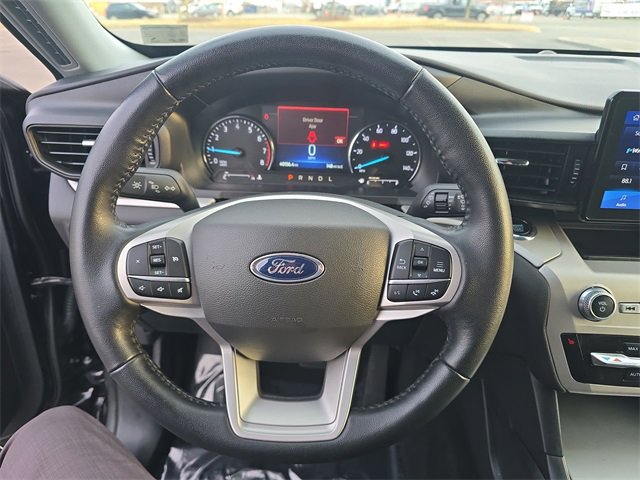 Certified 2022 Ford Explorer XLT image 14
