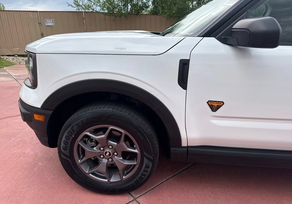 Certified 2024 Ford Bronco Sport Badlands w/ Premium Package AWD/4WD image 36