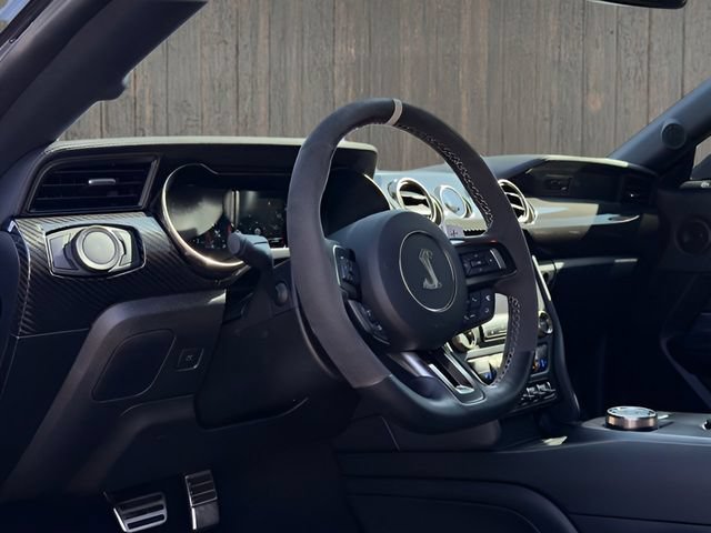 Certified 2020 Ford Mustang Shelby GT500 w/ Technology Package RWD image 22