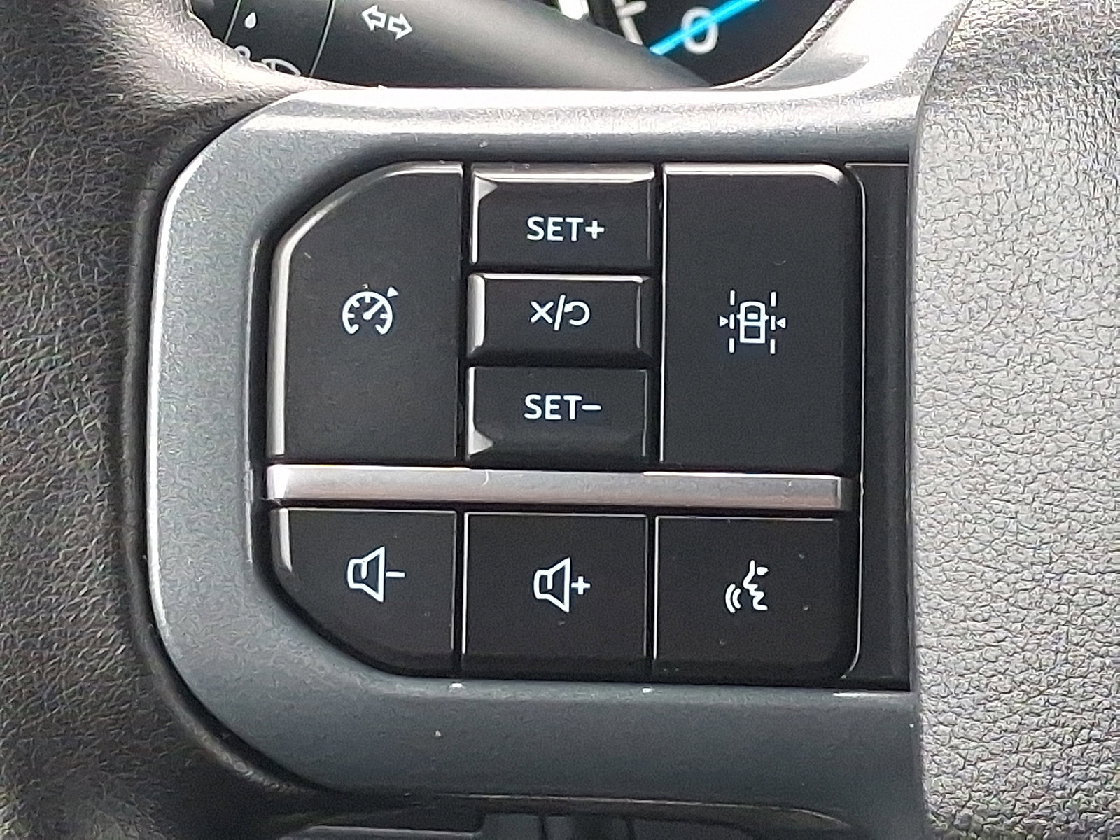 Certified 2023 Ford F150 XLT w/ Equipment Group 302A High image 21