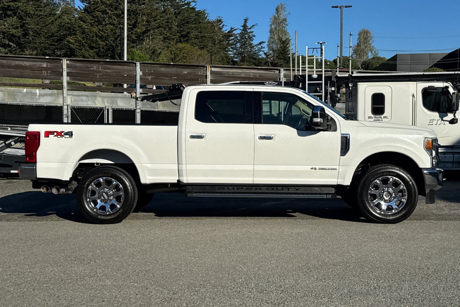 Certified 2021 Ford F250 Lariat w/ Lariat Ultimate Package image 3