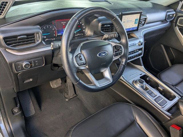 Certified 2022 Ford Explorer XLT w/ Equipment Group 202A image 10