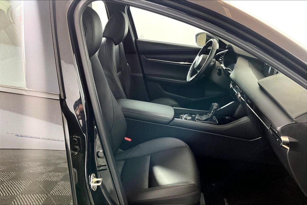 Used 2025 MAZDA MAZDA3 s FWD image 6